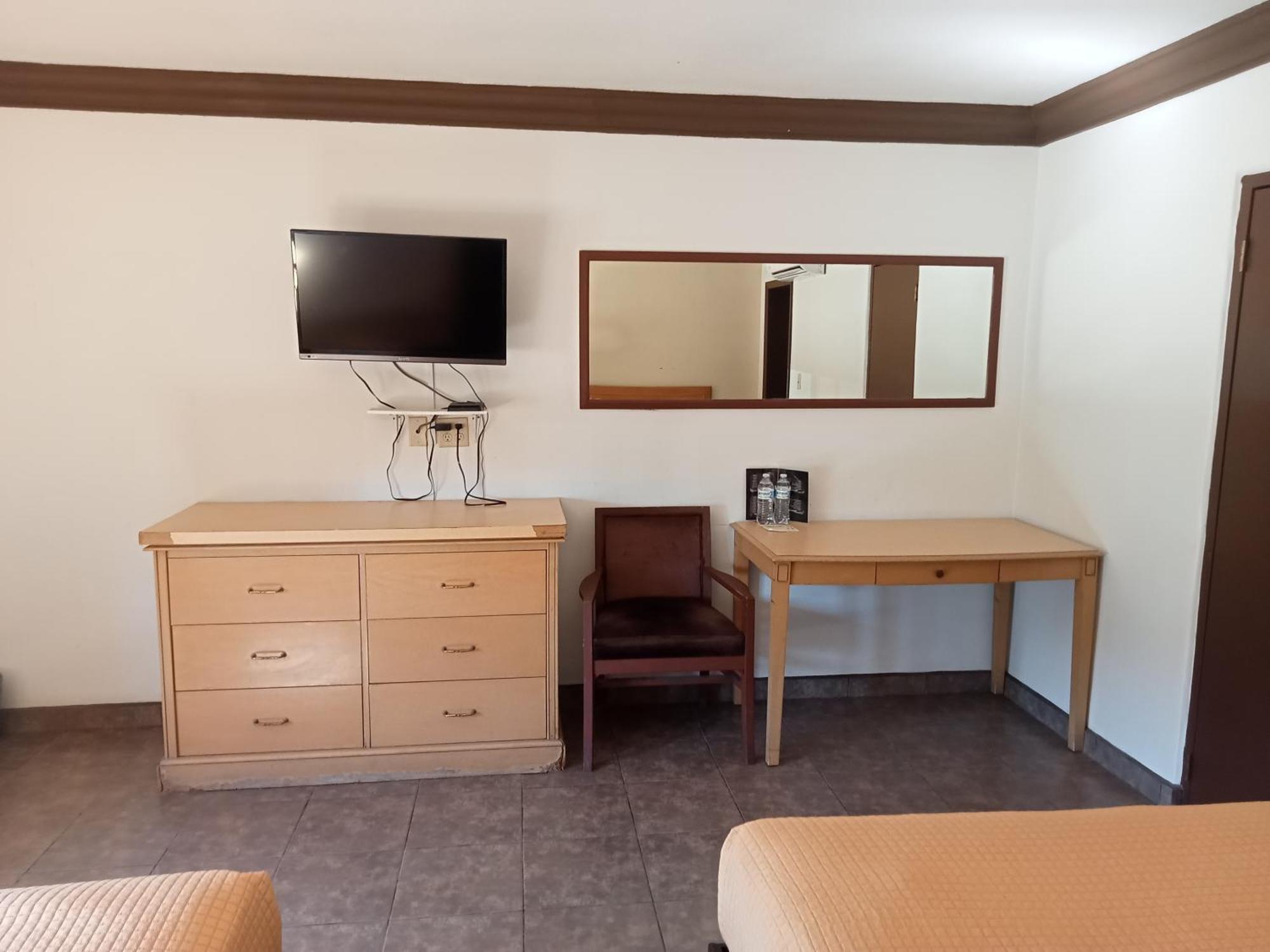 Hotel Coronado 恩塞纳达港 外观 照片